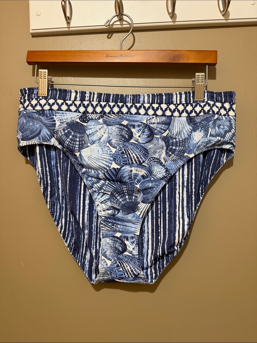 Tommy Bahama Sanibelle Blues Reversible HI Waist Bikini Bottom - SS200365